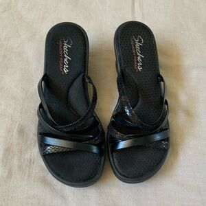 Vintage Skechers Platform Sandals